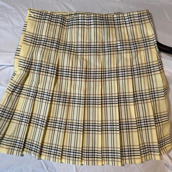 No Boundaries Dresses & Skirts - yellow plaid pleated skirt